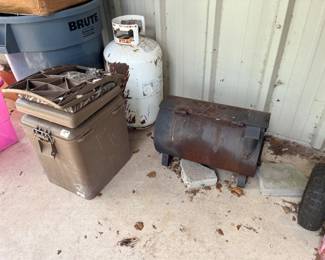 SMALL BBQ