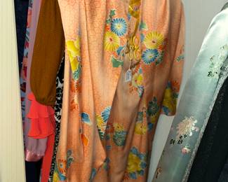 VINTAGE DRESS by ELSI KRASSAS of WAIKIKI