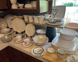 White dinnerware & Corning ware