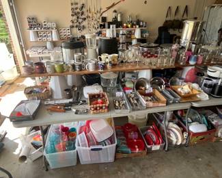 LOTS MORE KITCHENWARE