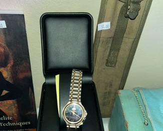 LADIES WATCH