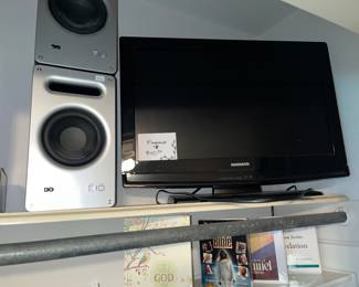 Magnavox flat screen