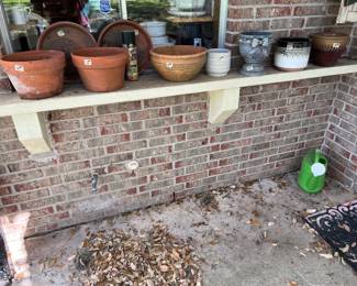 FLOWER POTS