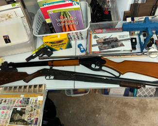 Top: Daisy Red Ryder BB gun / Bottom: Vintage Daisy Model 25 BB gun