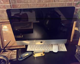 Apple iMAC A1311 computer