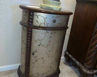 UNIQUE SMALL CABINET