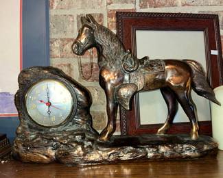Vintage NEW HAVEN bronze horse clock