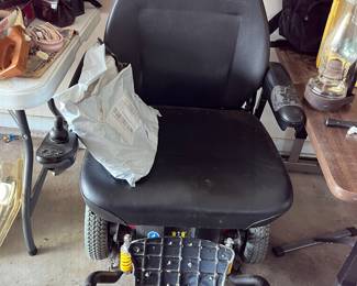 JAZZY 614 HD POWER CHAIR