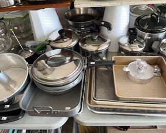 BAKING PANS