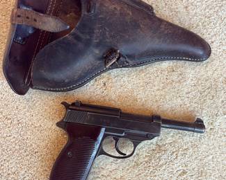 Hauser P38, 1943. Matching serial numbers with case, loading tool and bore cleaner. Near mint condition