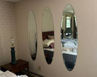 oval wall mirrors