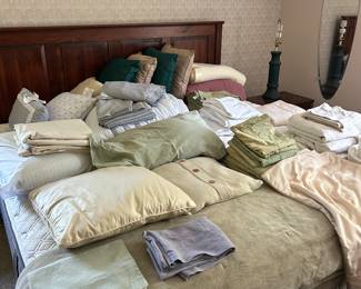 king size bed, and lots of linens