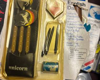 Fun darts and dartboard