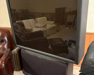 HUGE FREE TV