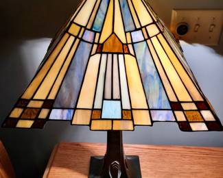 Inglenook table lamp