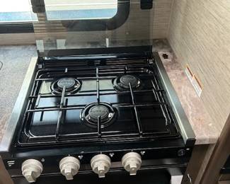 RV Motorhome. 4 THOR CHATEAU 22E. 2021 model year, mileage 22,030. Sleeps 6, excellent condition many extras. Full bathroom, two queen beds, solar panels, microwave, propane stove and fridge, two zone AC and heating. VIN 1HA3GSCGOKN014902.