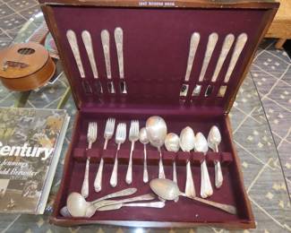 Silver plate flatware.