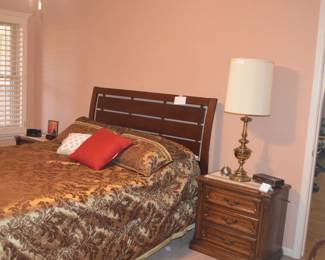 Queen Bed