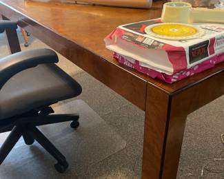 Beautiful Burled Wood Desk / Table