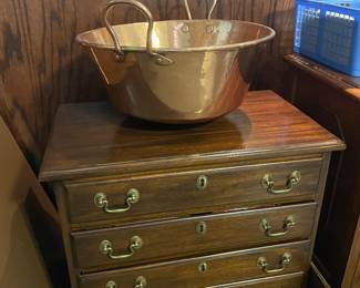 Four Drawer Chest by Henkel - Harris