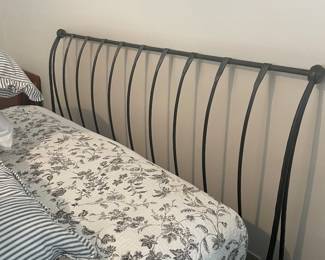 Iron Sleigh Bed queen size