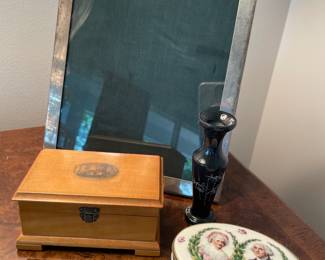 Sterling Frame, Mt Vernon Box