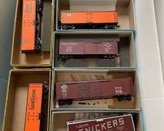 trains ho scale n scale o scale lots of train tracks rolling stock diesel and steam locomotives