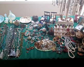 Jewelry Table