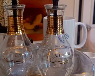 Vintage Pyrex Oil & Vinegar