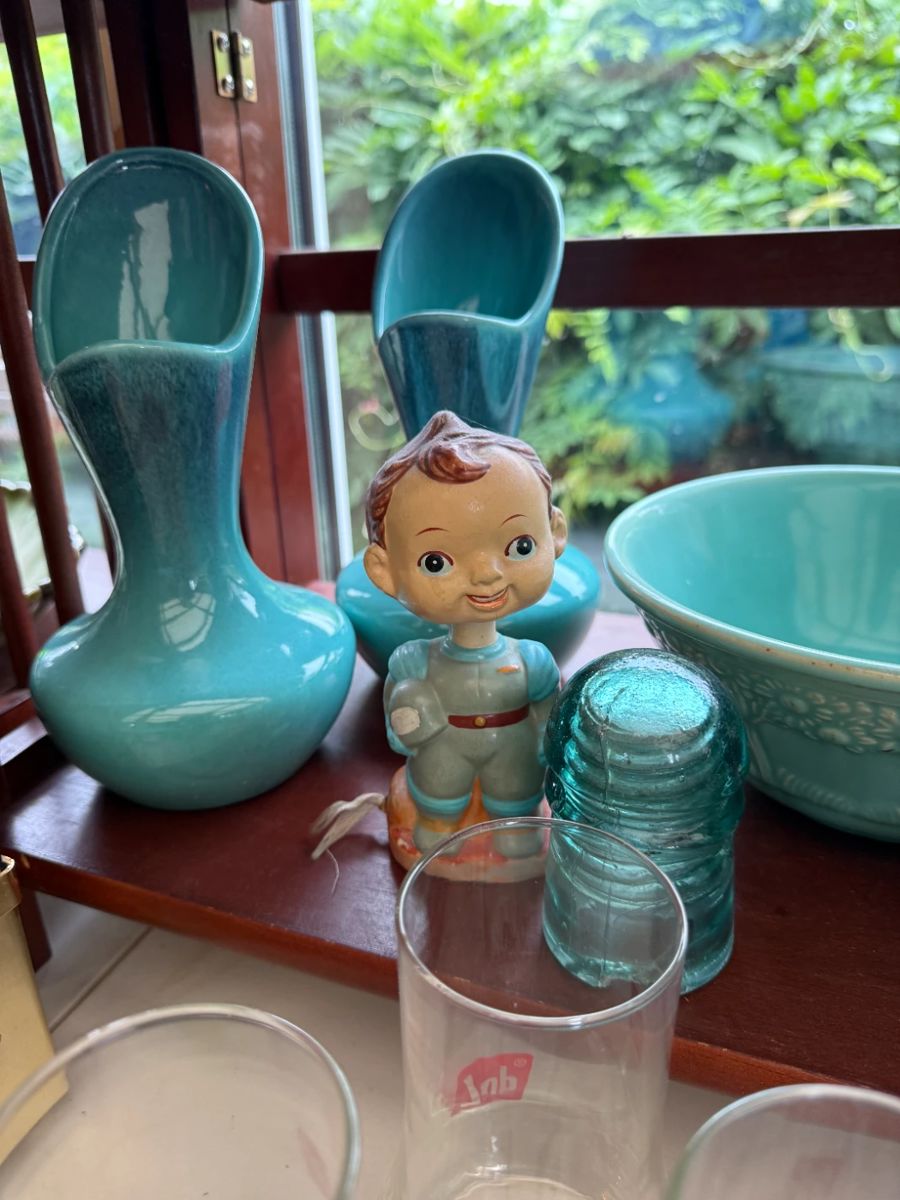 Vintage MCM ceramics, Vintage Nodder Bobble Head Pin Cushion, Vintage Insulators