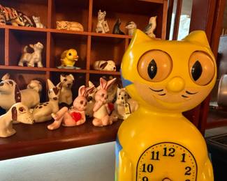 Vintage Yellow Cat Clock!
