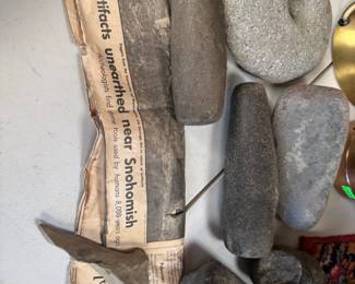 Primitive tools/artifacts