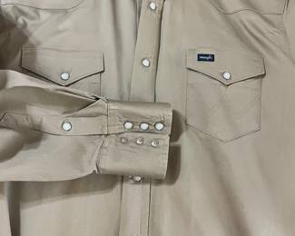 Wrangler Pearl Snap shirt