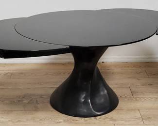 Modern fiberglass base with glass top extendable round table