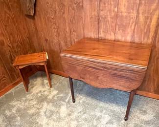Drop Leaf Table