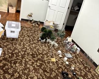Wool carpet, chocolate brown, floral design
