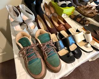 Most shoes are 5.5 to 6.5