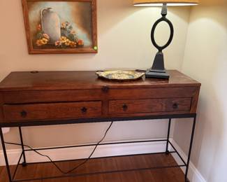 Top flips open for hidden storage!