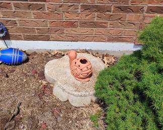 TERRACOTTA SNAIL