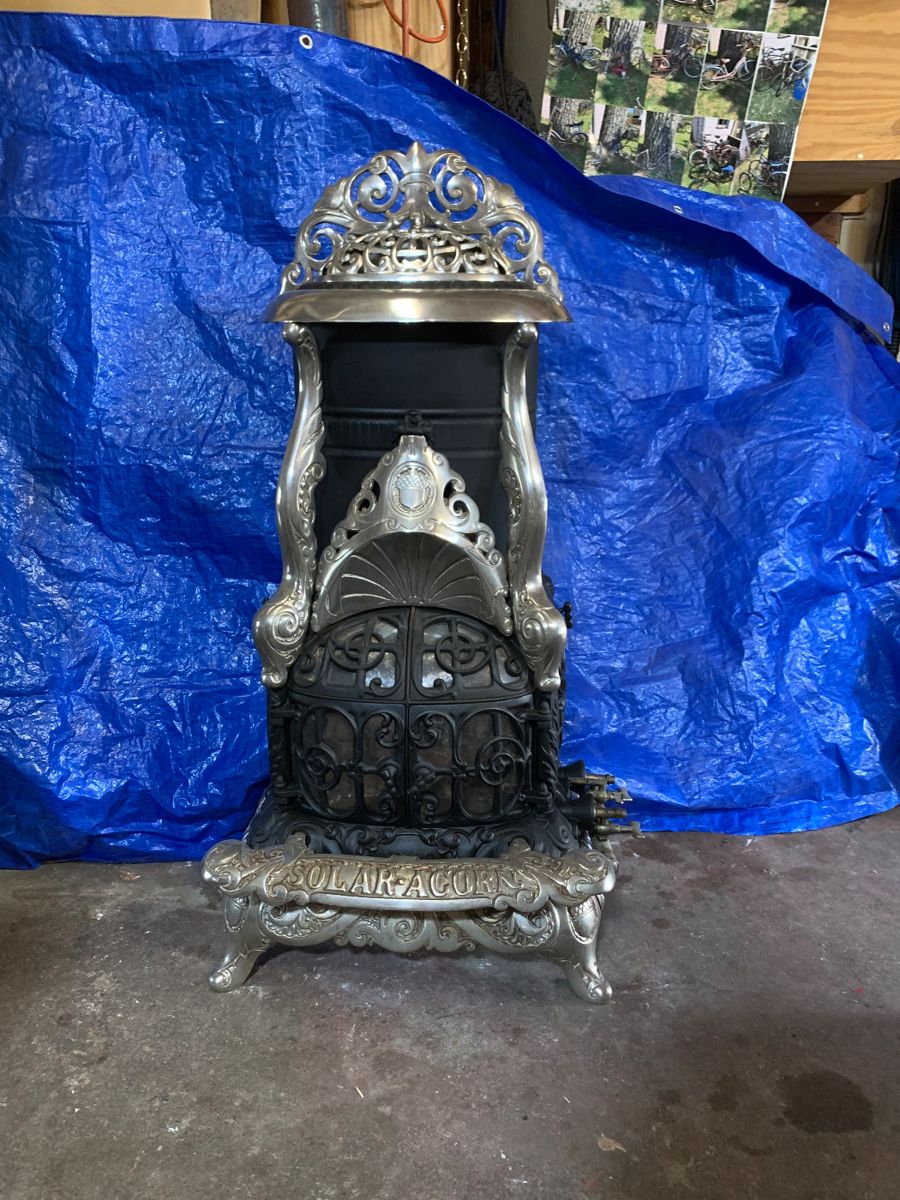 Beautiful 1920 parlor stove