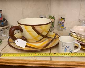 Colossal Vernonware cup