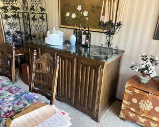 BLACK LEAF WROUGHT IRON ROOM DIVIDER BUFFET WITH MARBLE TOP