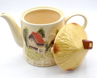 Marks and Rosenfeld Ceramic coffee/tea pot