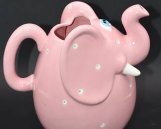1985 Fitz and Floyd elephant pitcher