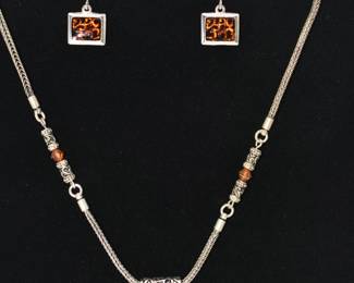 Premier Designs necklace and earring set