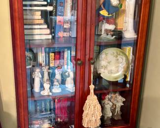 Great size cabinet bookcase