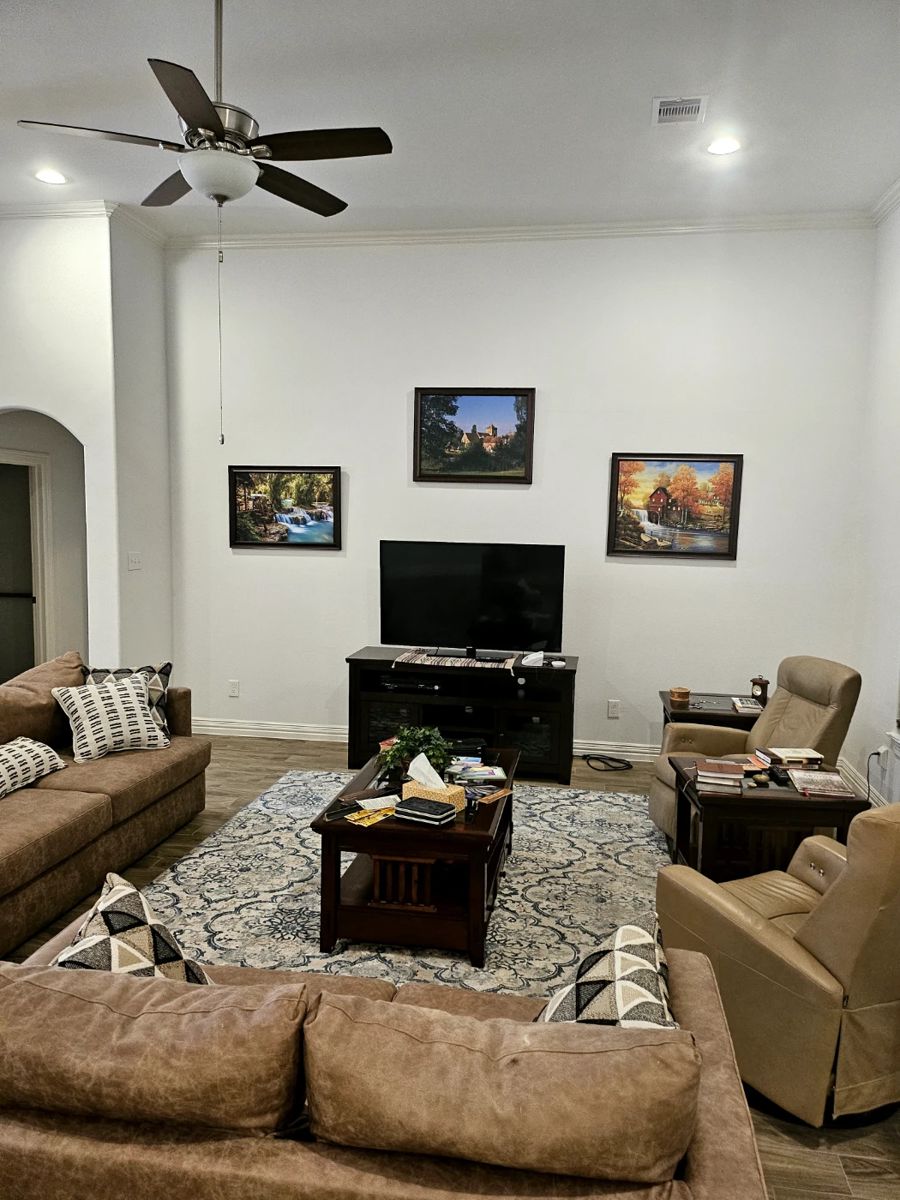 Like new living room furniture