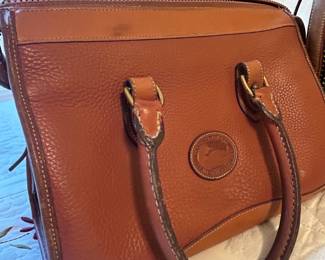 Dooney & Bourke purse