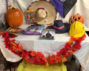 Halloween DecorCostumes