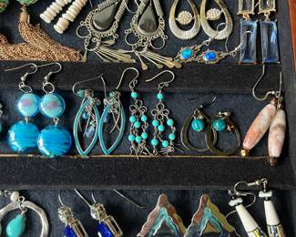 Hundreds of pieces of vintage costume jewelry, many signed.